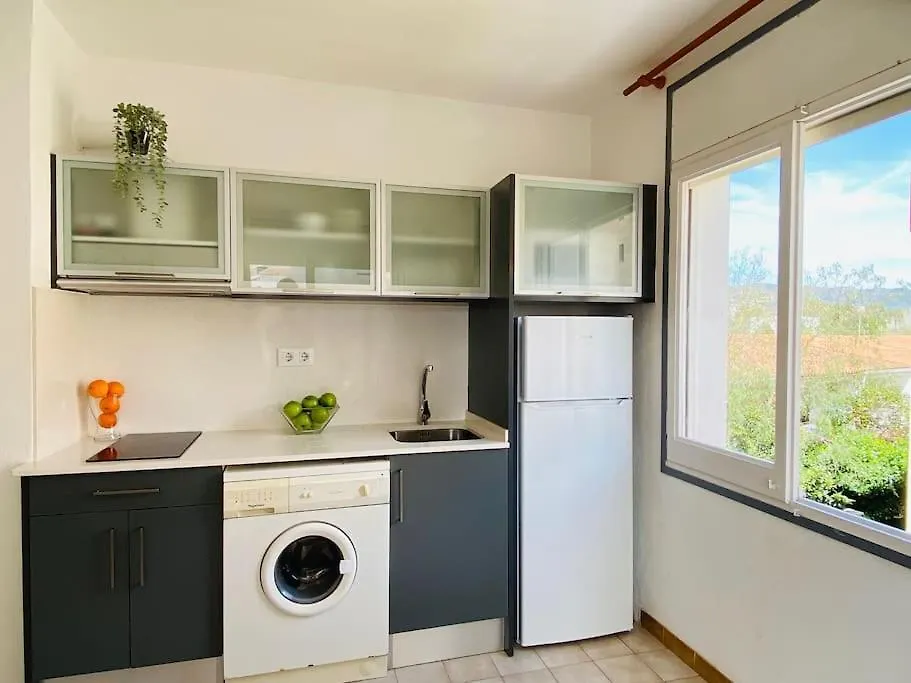 Apartamentos Aquarium Ρόζες